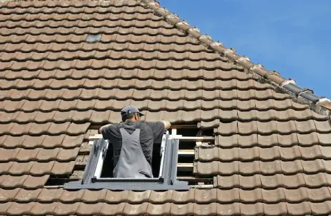 Pose de velux - Lucquy